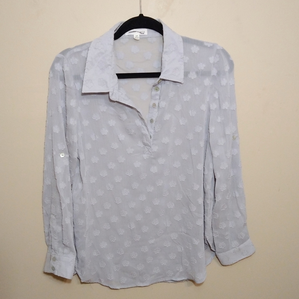 Honey Punch Gray Raised Floral Pattern Chiffon Long-sleeved Blouse Medium Petite